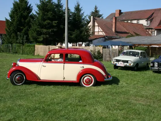 Oldtimer beim 1. Oldtimertreffen in Gerterode (Eichsfeld), August 2009